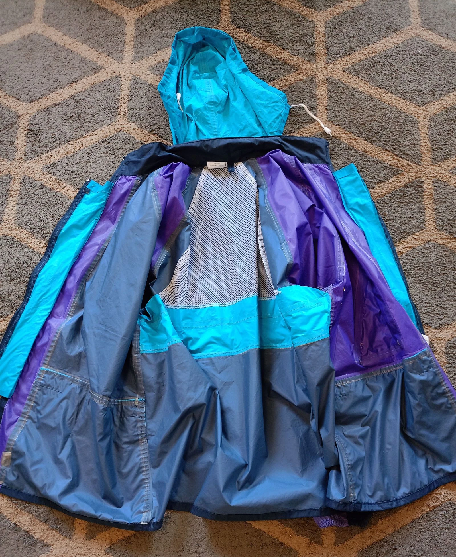 Batch of 2 raincoats and waterproof pants. Size L – photo 17